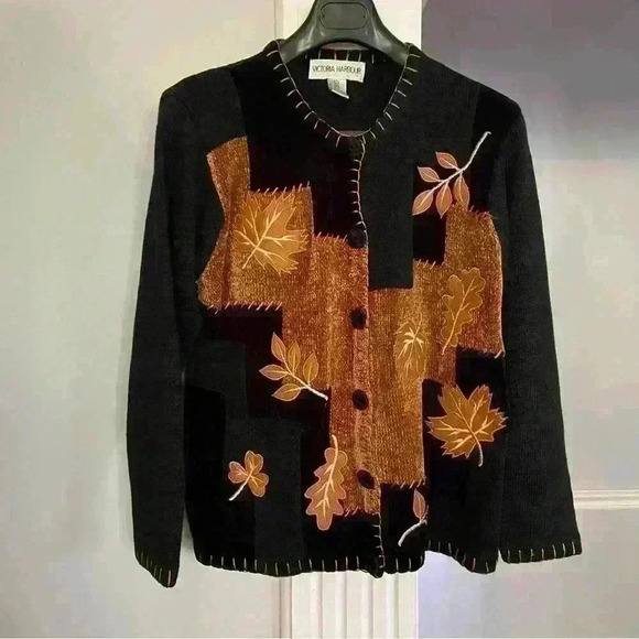 Vintage 80s Victoria Harbour Sweater Size M  Leaf Patchwork Print Black Fall - Picture 8 of 13